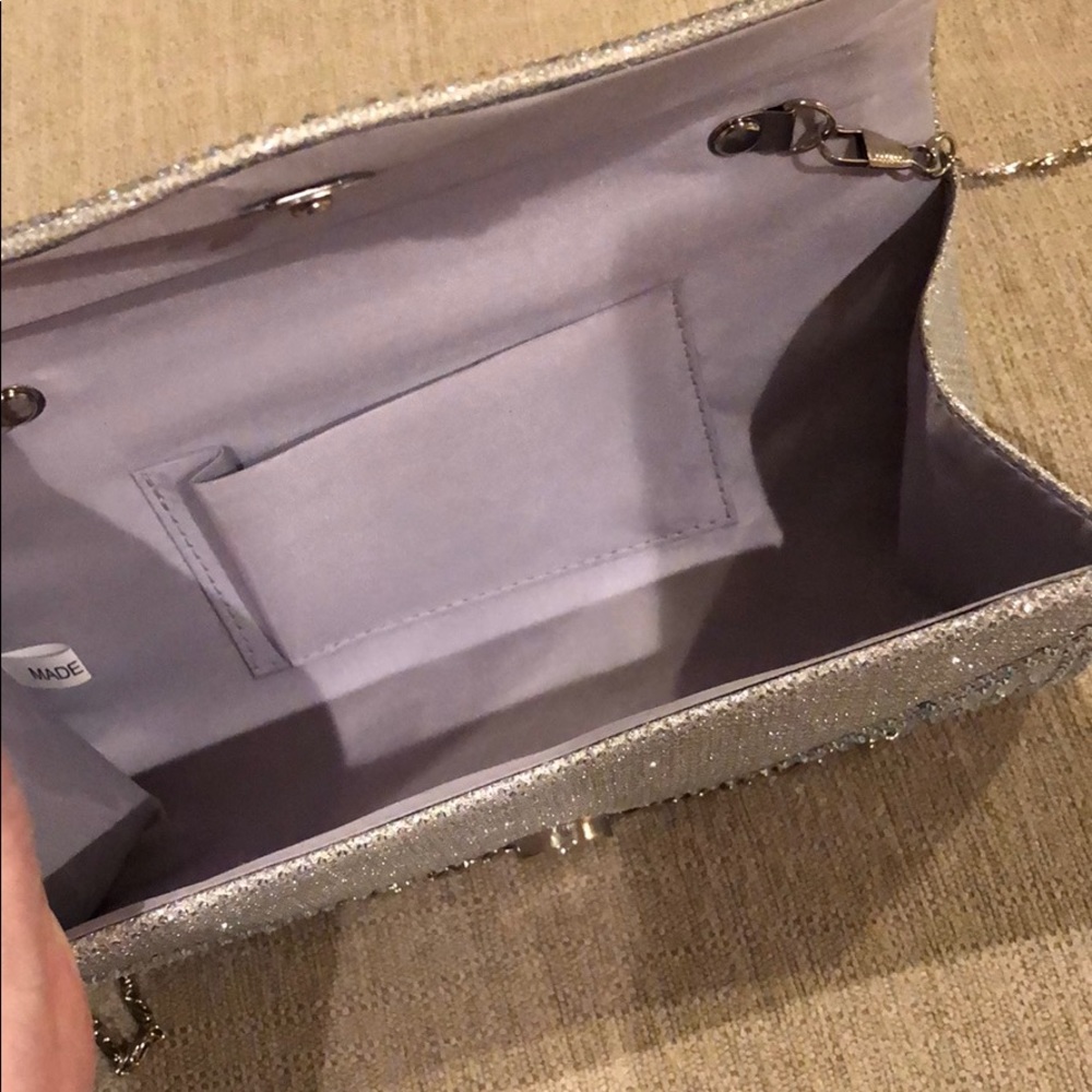 Silver Sparkly Satchel - Picture 3 of 4
